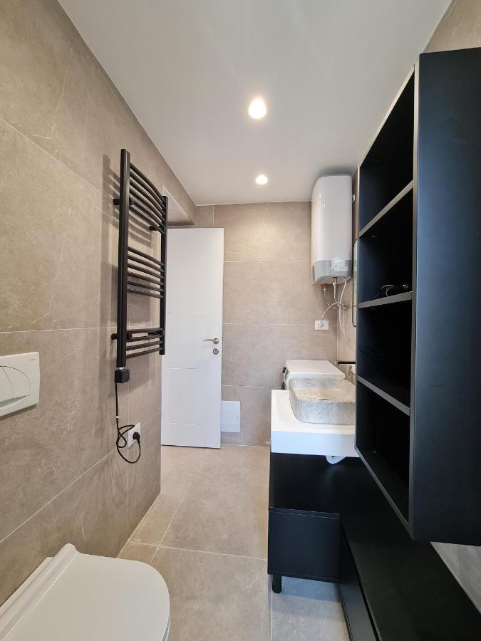 Adore - Modern Studio Tirana Exterior foto