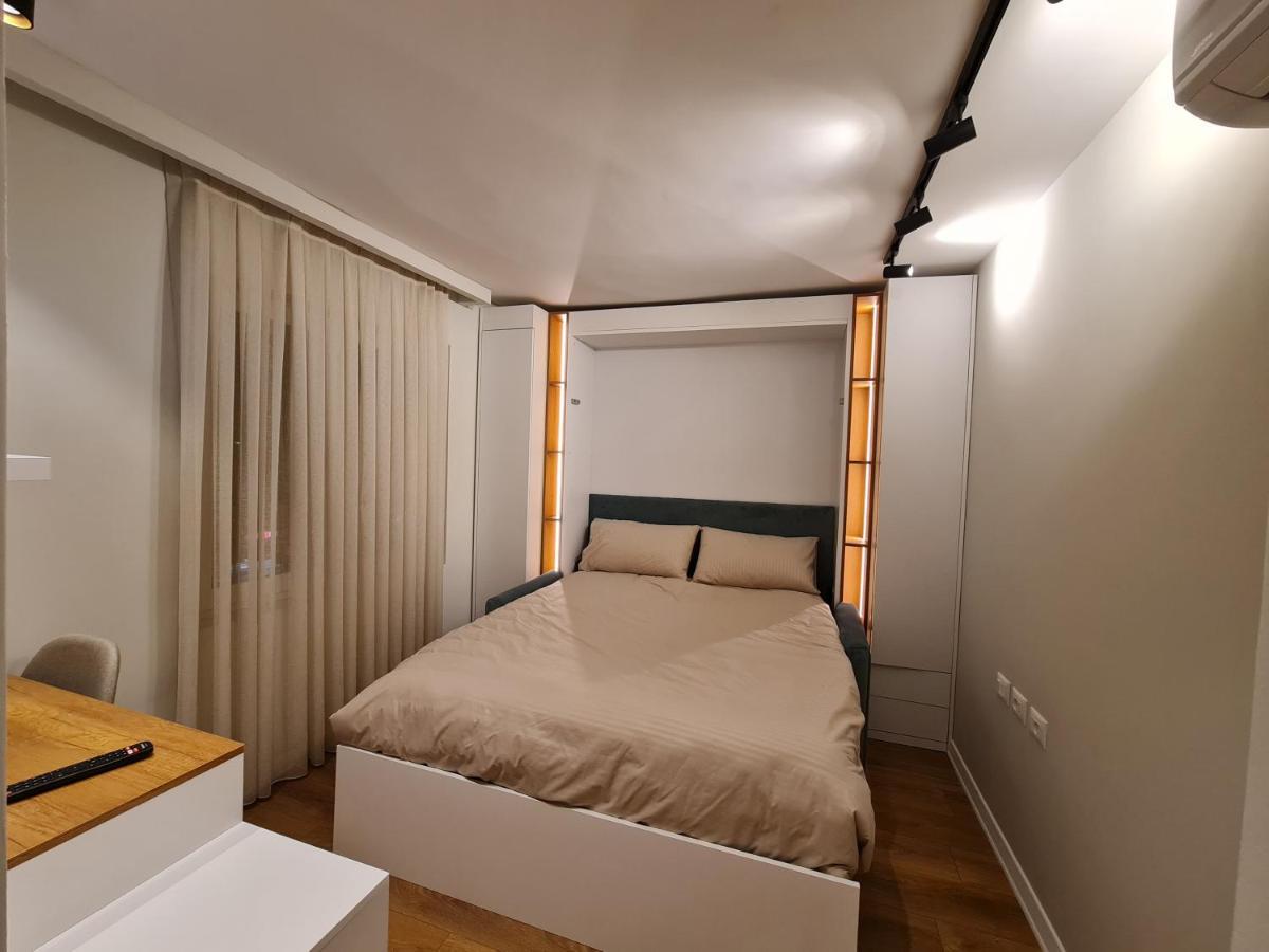 Adore - Modern Studio Tirana Exterior foto